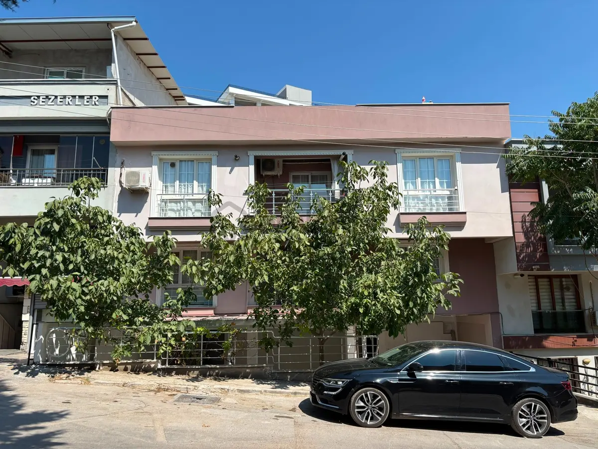 Kampüse 100m Balkonlu,d.gazlı,klimalı, Ayrı Mutfak 75m2 1+1
