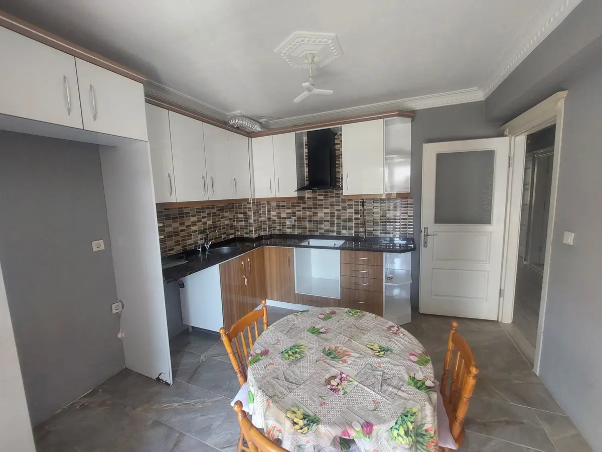 Kampüse 100m Balkonlu,d.gazlı,klimalı, Ayrı Mutfak 75m2 1+1 - 13