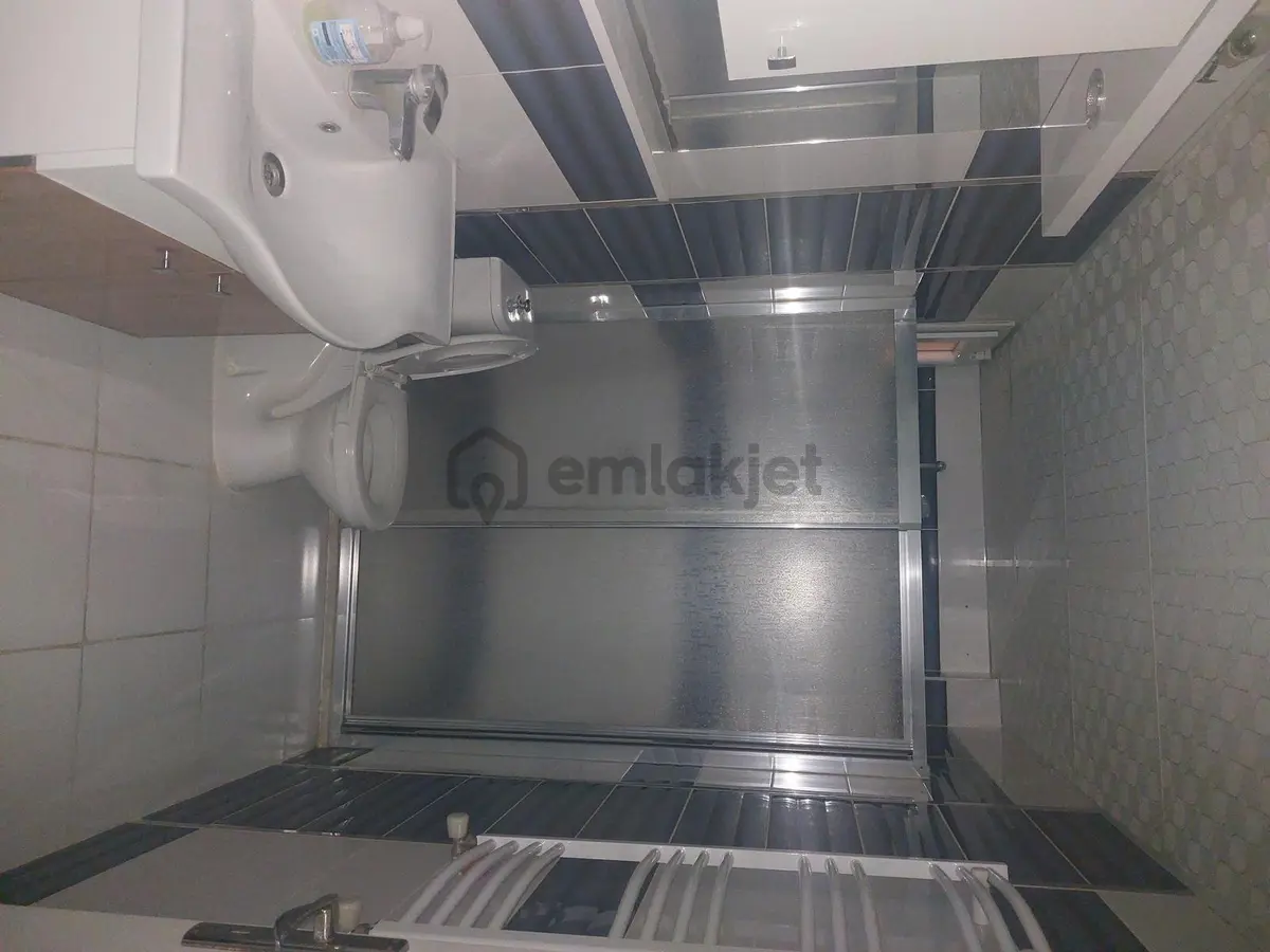 Kampüse 100m Balkonlu,d.gazlı,klimalı, Ayrı Mutfak 75m2 1+1 - 23