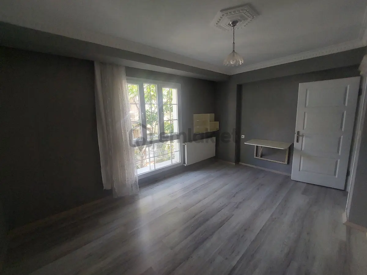 Kampüse 100m Balkonlu,d.gazlı,klimalı, Ayrı Mutfak 75m2 1+1 - 18