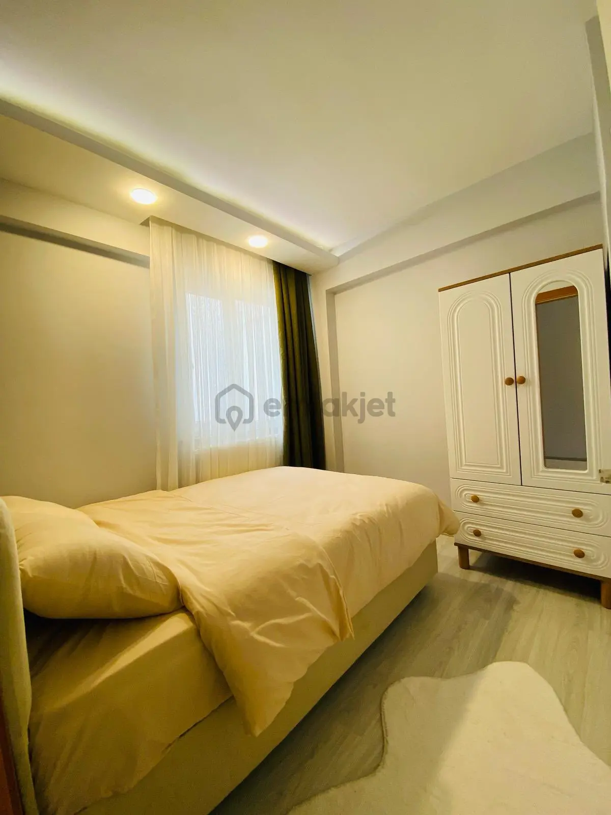 Arakat Çınar Mevki Eşyalı 1+1 Kiralık Apart - 11
