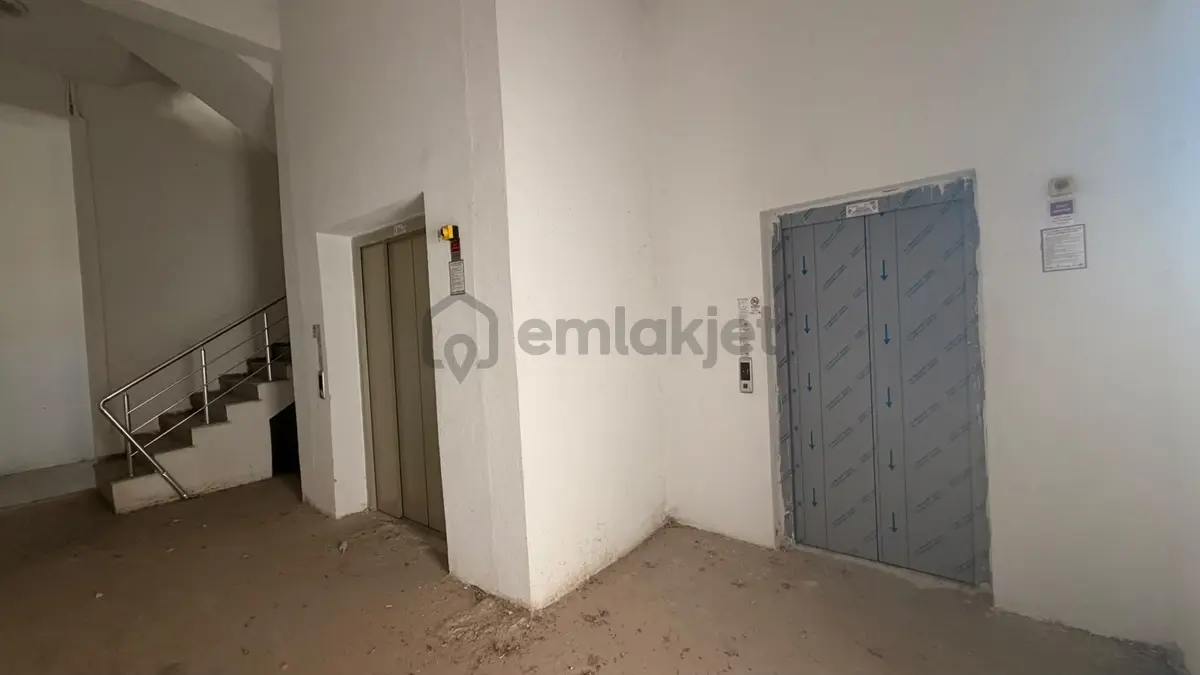 500 M2 Kapalı + 500 M2 Açık Alanlı Zemin Kat Fabrika - 3