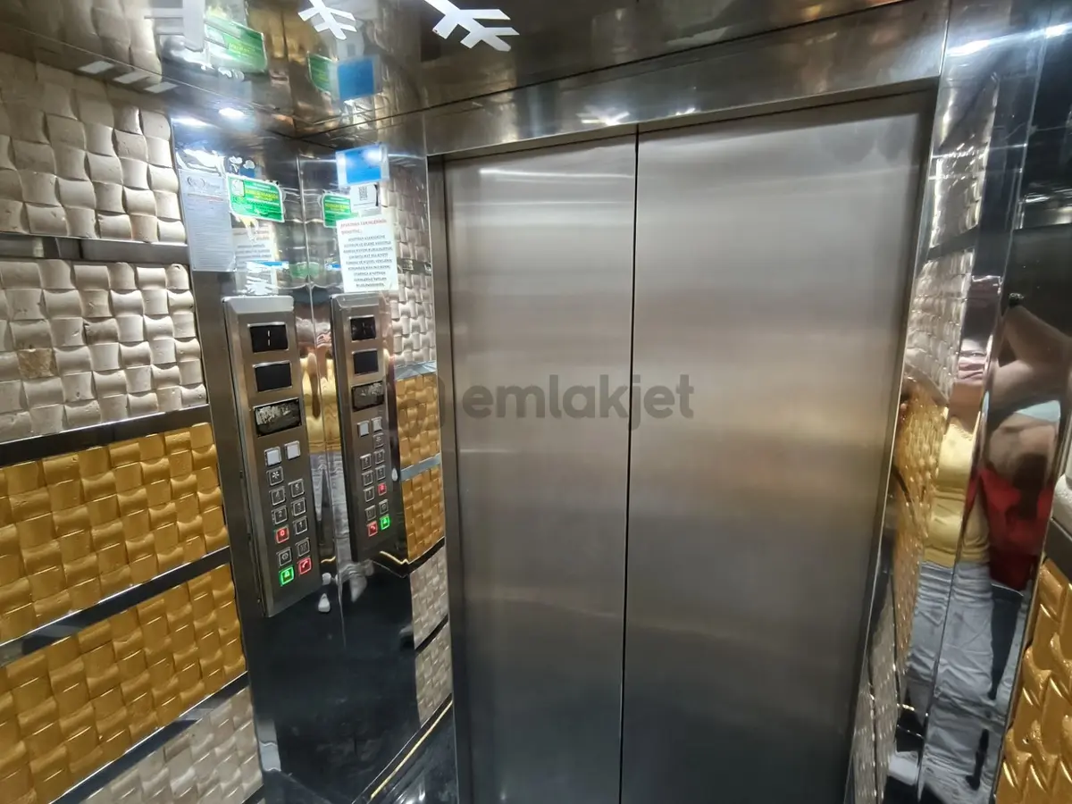 Nef Caddesine 2 Dk. Full Eşyalı Kullanışlı 1+1 - 18