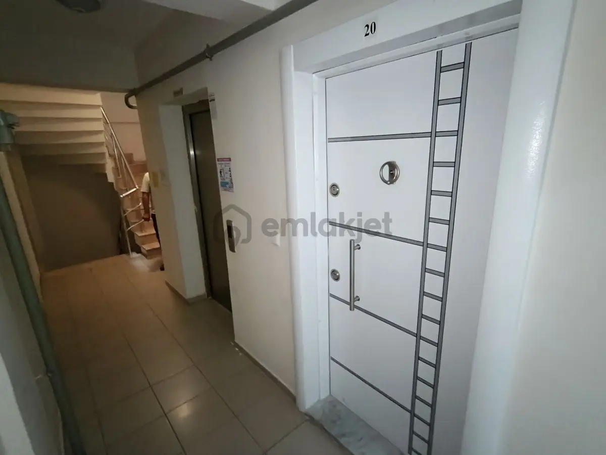 Nef Caddesine 2 Dk. Full Eşyalı Kullanışlı 1+1 - 16