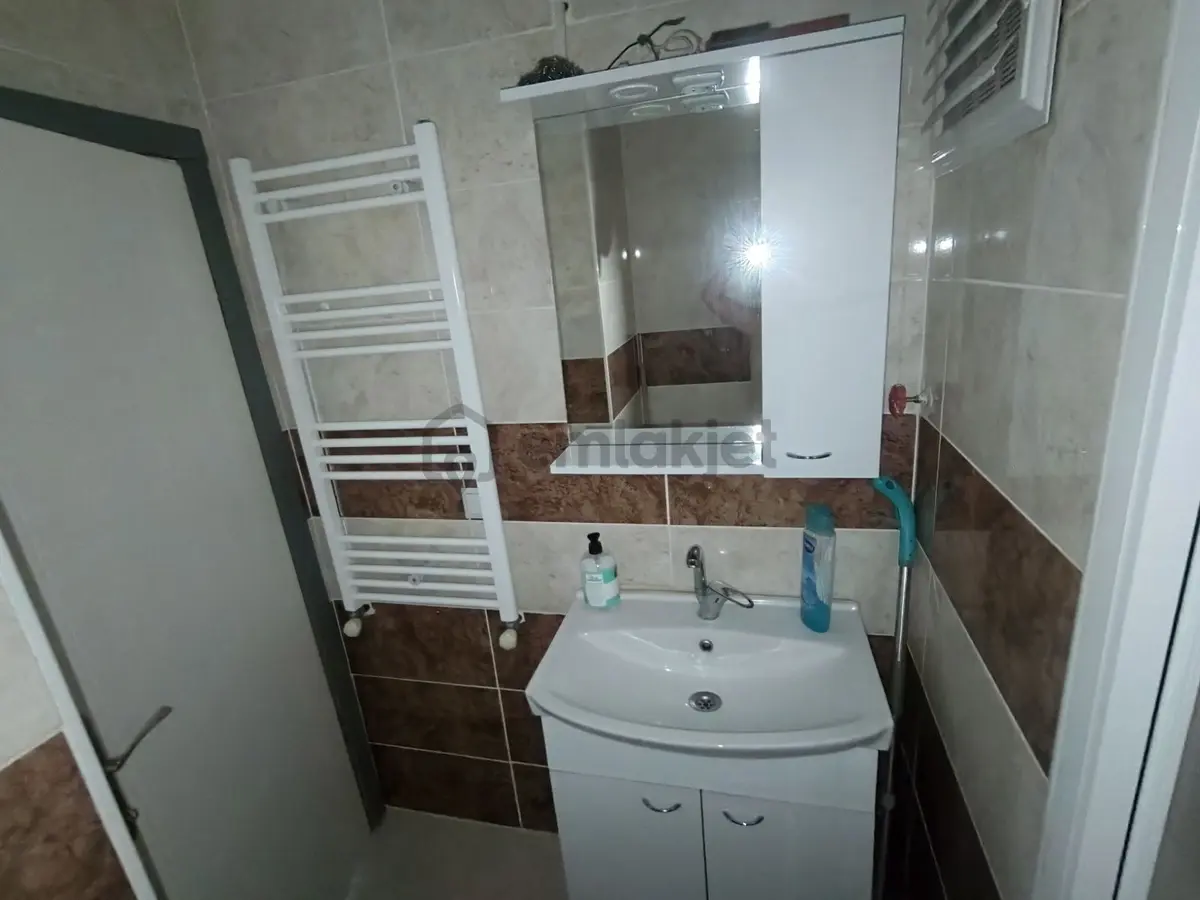 Nef Caddesine 2 Dk. Full Eşyalı Kullanışlı 1+1 - 13