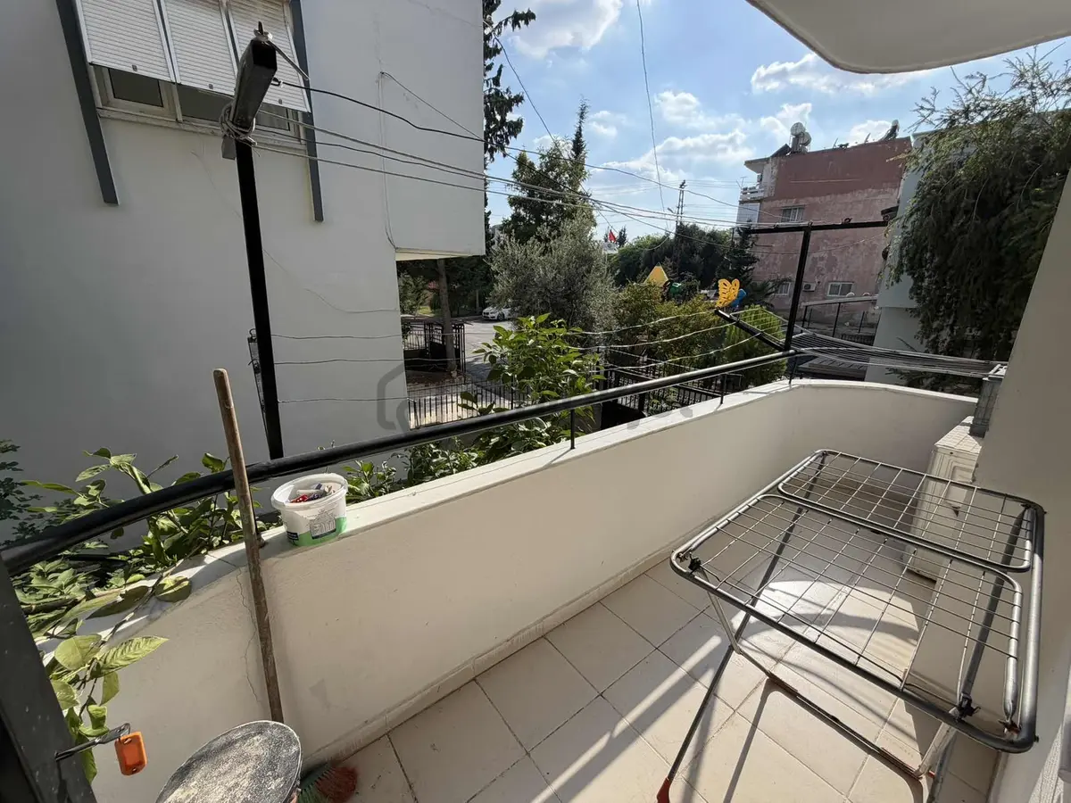2000 Evlerde 3 + 1 Cadde Üstü Satlık Merkezı Konum Daıre - 33