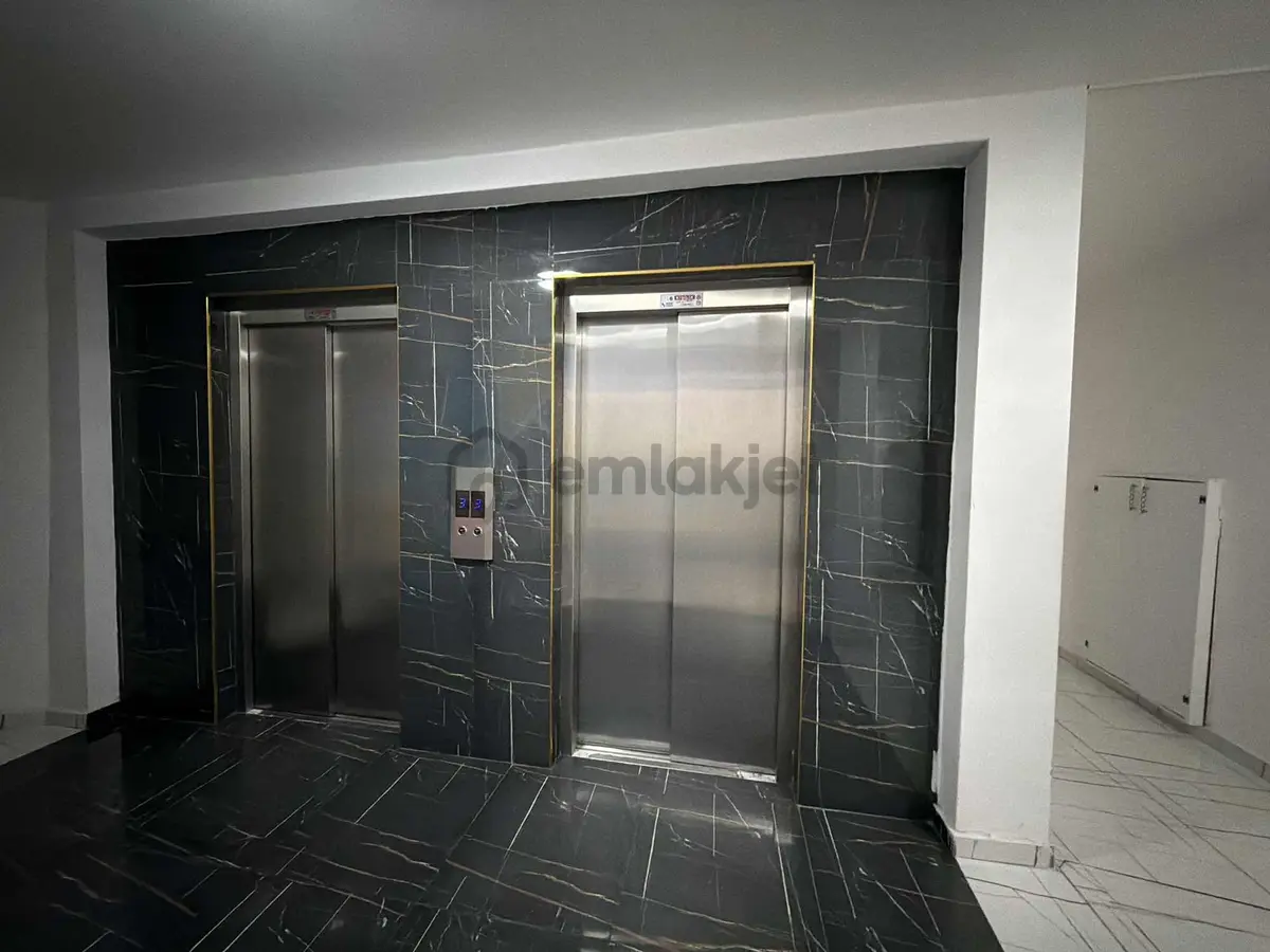 Halkalı Merkez'de Satılık 4+2 Dubleks Daire (belediye Yanı) - 4