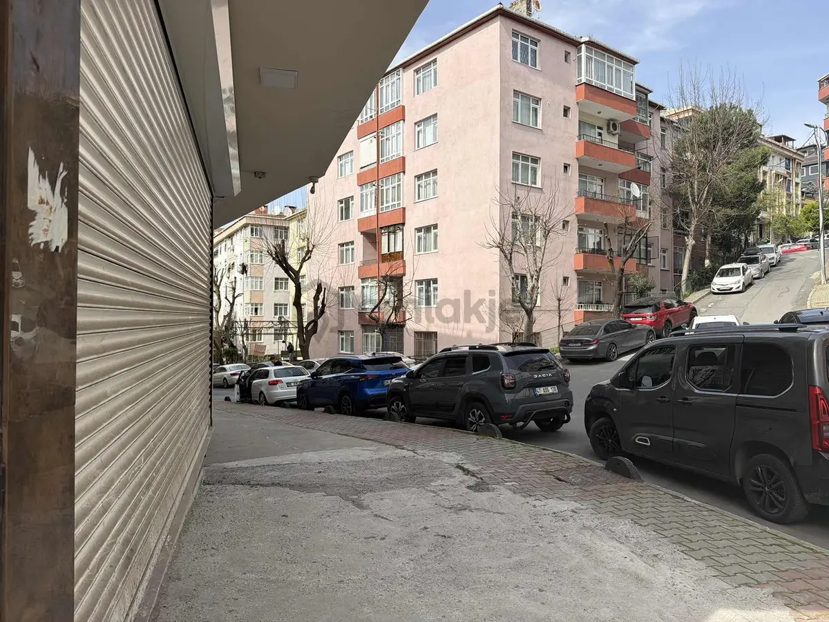 Halkalı Merkez'de Satılık 4+2 Dubleks Daire (belediye Yanı) - 6