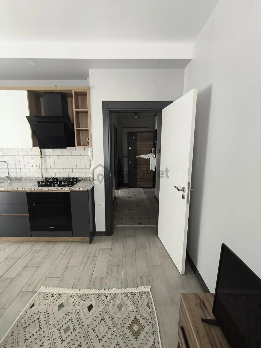 Eşyalı 1+1 Merkezde Sorunsuz Oturuma Hazır - 7