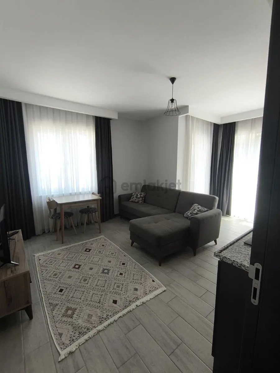 Eşyalı 1+1 Merkezde Sorunsuz Oturuma Hazır - 13