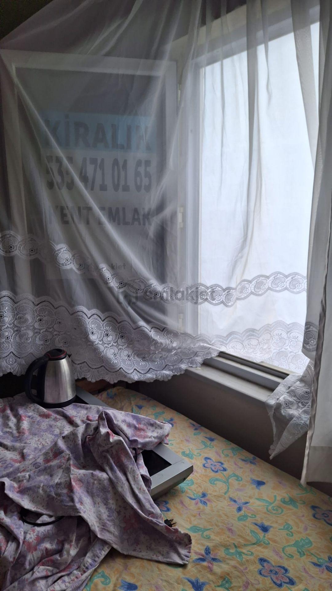 Ortacamii Mahallesinde Eşyalı Kiralık 2+1 Daire - 15
