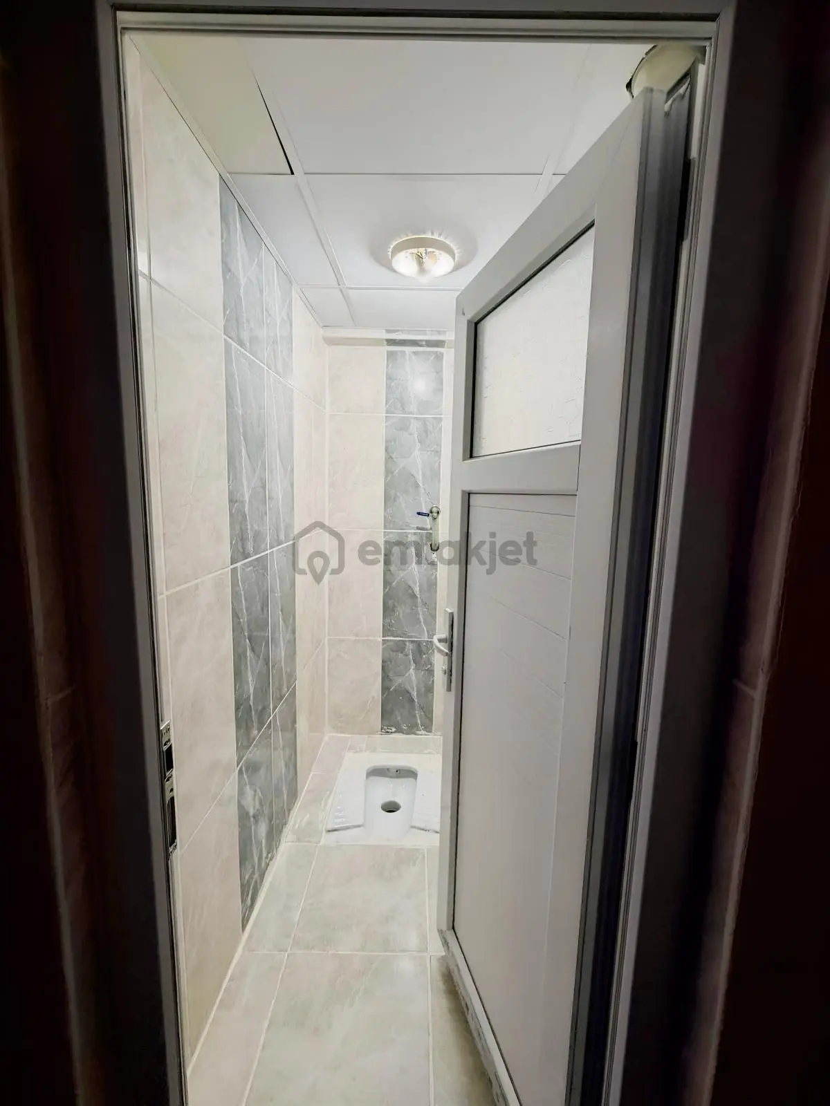Adnan Menderes Mahallesinde Satılık 2+1 Arakat 100m2 Daire - 23