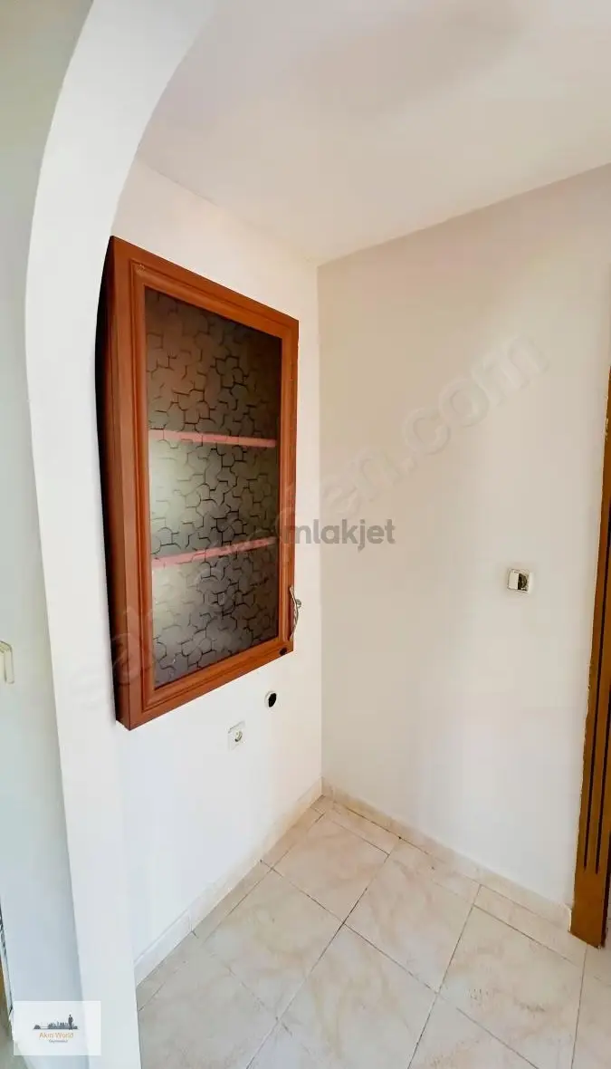 Karşıyaka Mahallesi Merkezi Konumda 3+1 Daire - 12