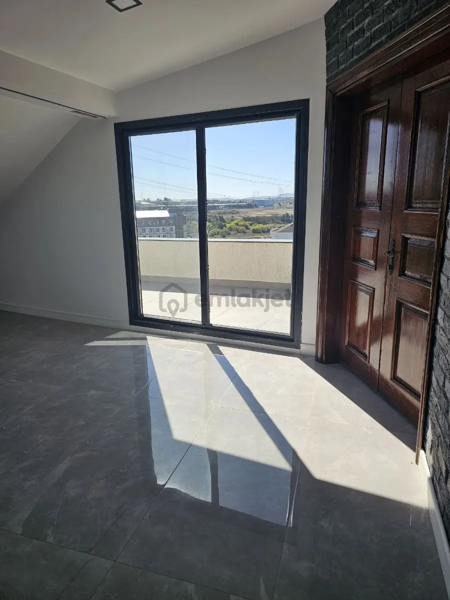 Arnavutköy Hadımköy De Kiralık Üst Dublex - 16