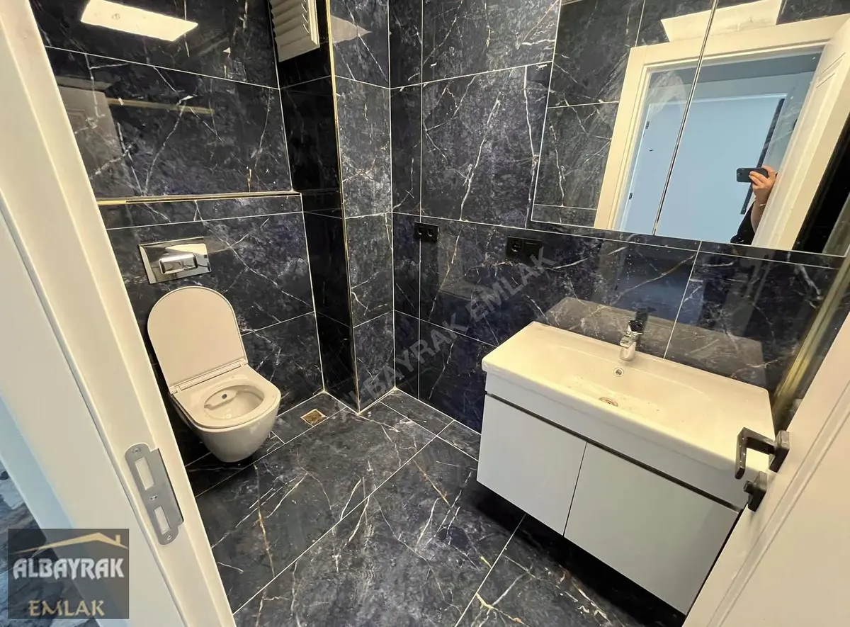 Albayraktan 3+1/ultra Lüks/e.banyo/açk-kap Otoprk./sıfır - 30