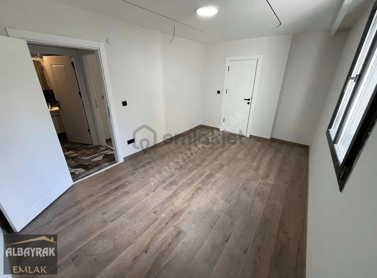 Albayraktan 3+1/ultra Lüks/e.banyo/açk-kap Otoprk./sıfır - 32