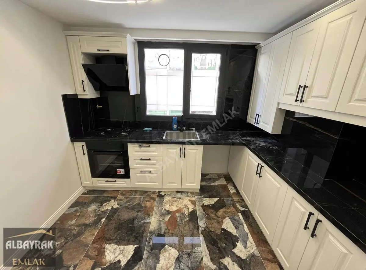 Albayraktan 3+1/ultra Lüks/e.banyo/açk-kap Otoprk./sıfır - 14