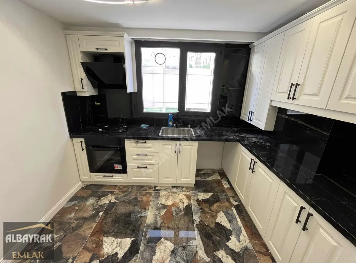 Albayraktan 3+1/ultra Lüks/e.banyo/açk-kap Otoprk./sıfır - 12