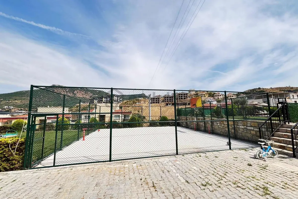 Yenifoça'da Butik Site İçinde 3+1 Bahçeli Dubleks Daire - 18