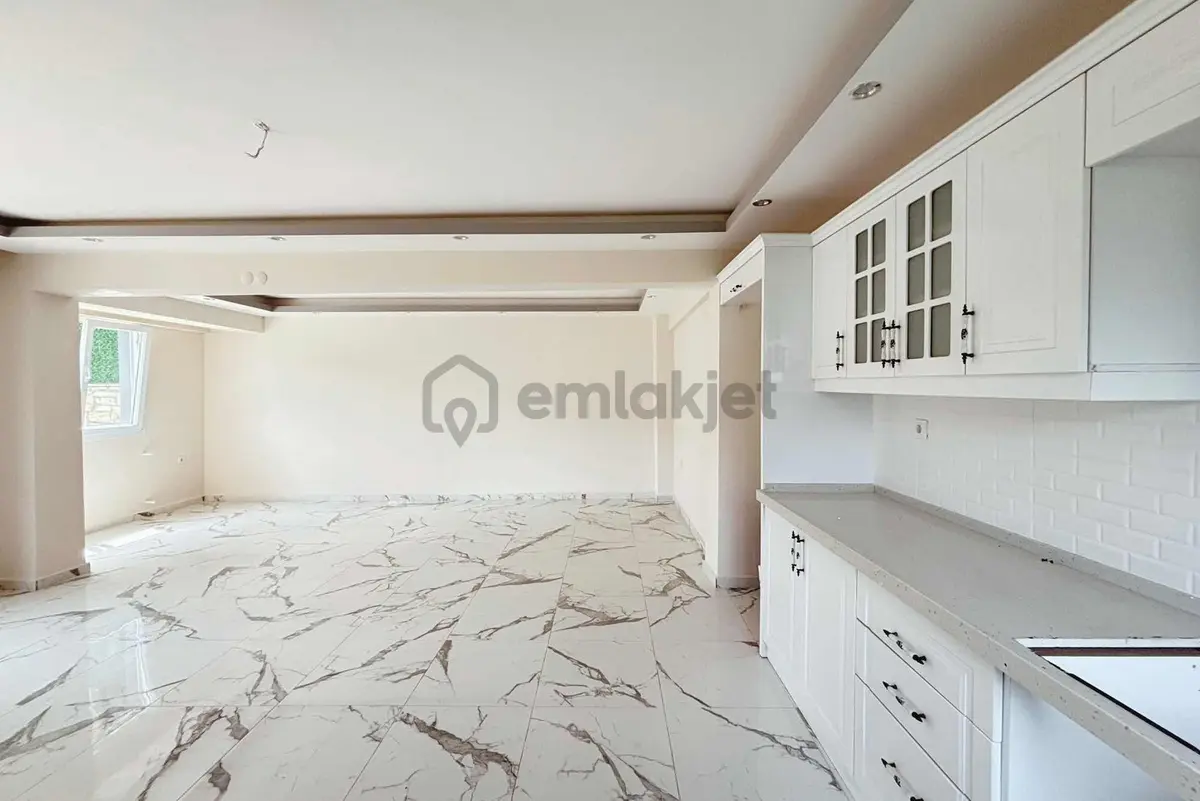 Yenifoça'da Butik Site İçinde 3+1 Bahçeli Dubleks Daire - 30