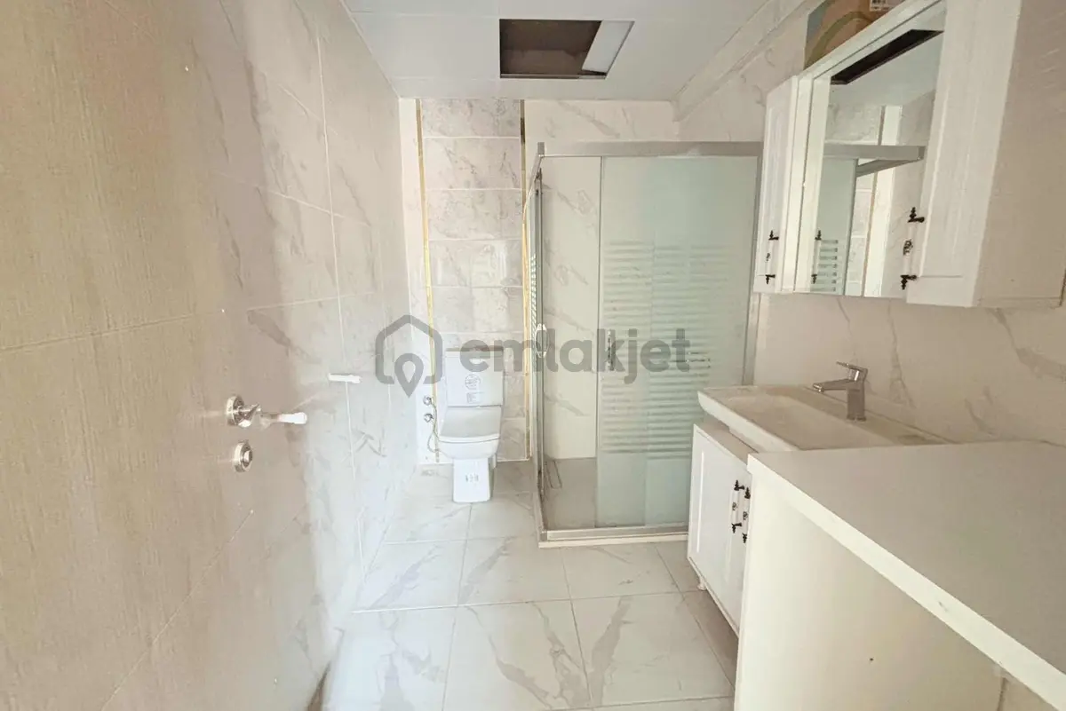 Yenifoça'da Butik Site İçinde 3+1 Bahçeli Dubleks Daire - 12