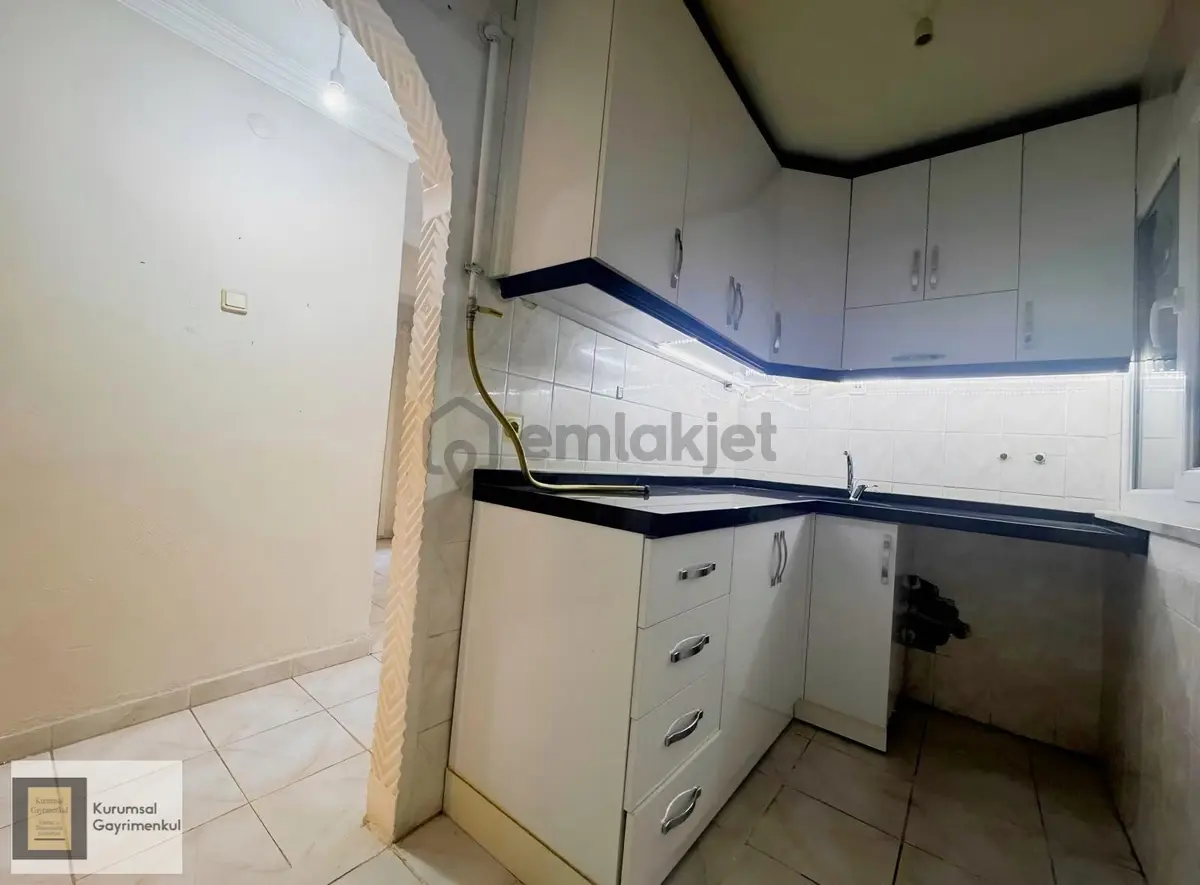 Kurumsal'dan Elmasbahçeler Kiralık 2+1 Geniş Daire - 2
