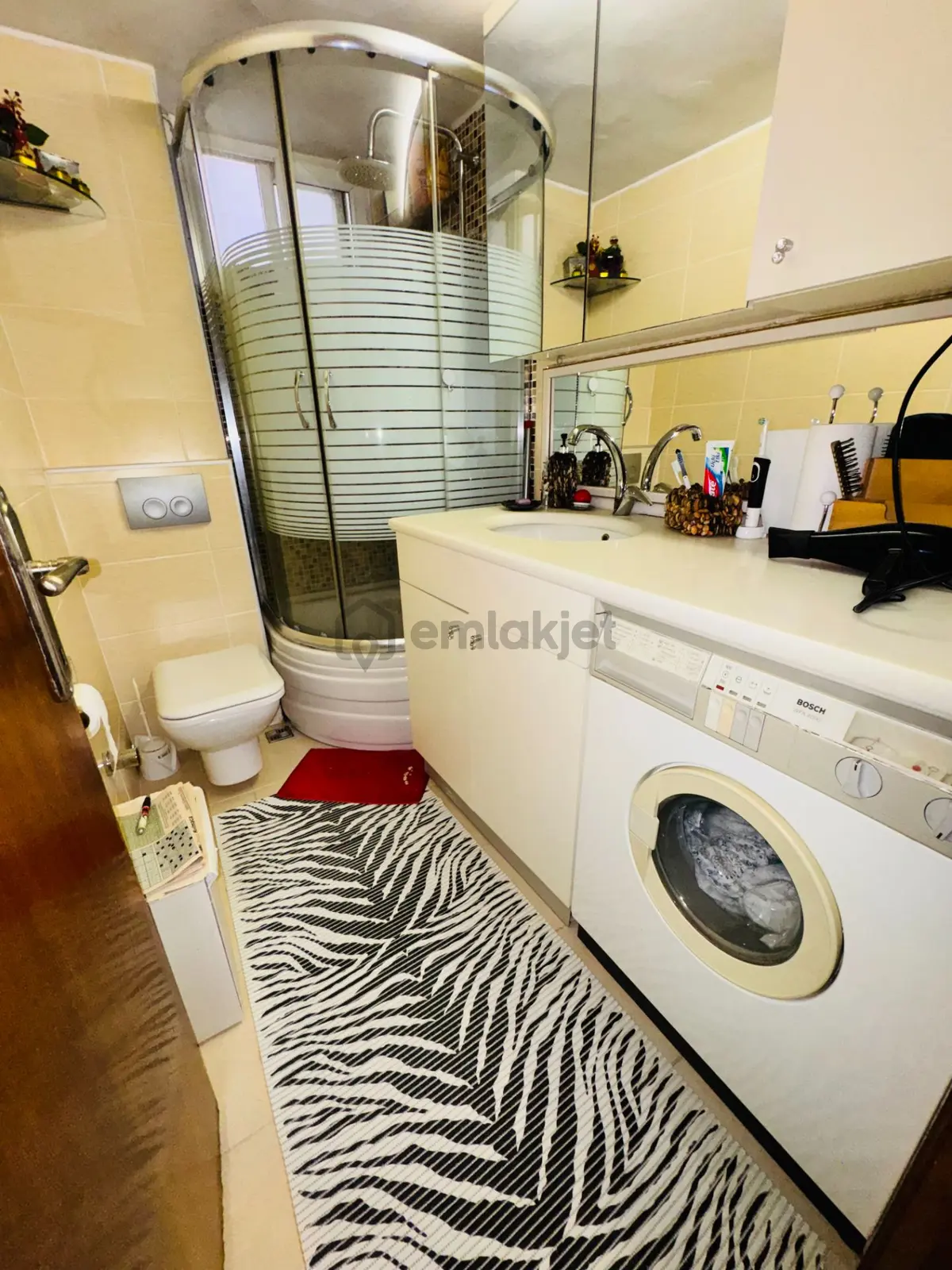 Akkirman Sokakta Mobilyali 2+1 Kiralık Daire - 18