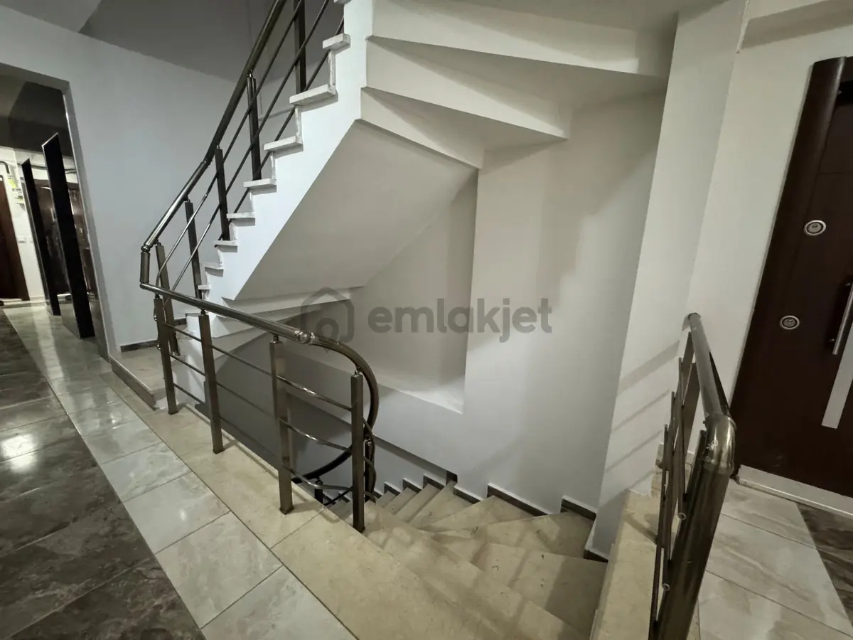 İstanbul House'dan Bahçelievler'de Lüks Dubleks - 25