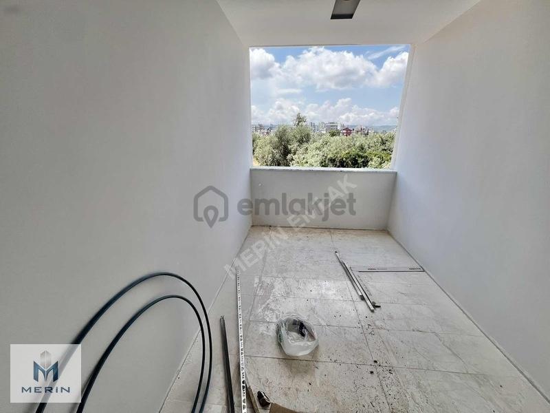 Demirelde Tramvay Yakını Lüks 2+1 Satılık Daire - 20