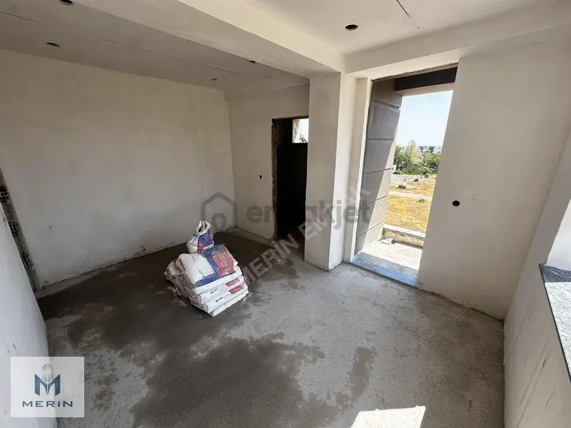 Fevzi Çakmakta Havuzlu Site İçerisinde 3+1 Katta Daire - 21