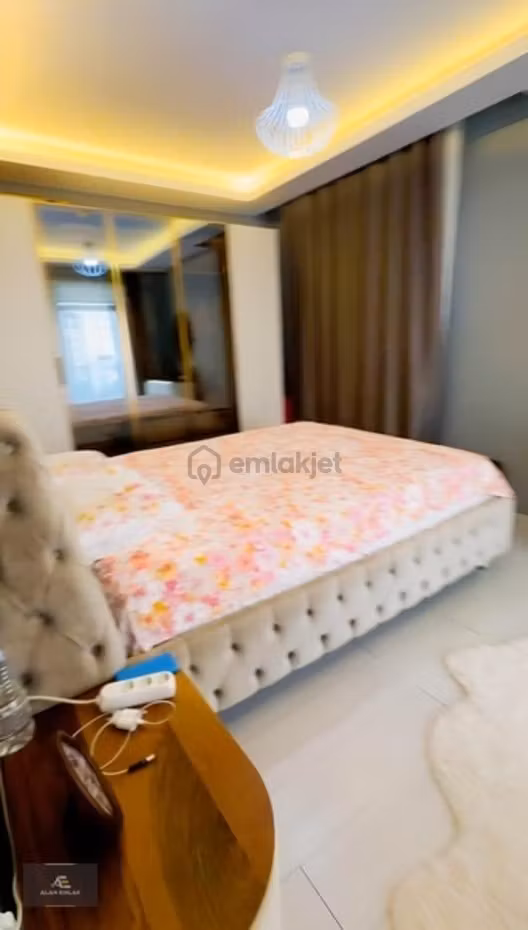 Alan Emlak; Full Kredili, Ara Kat, Vestiyer Odalı, Ebeveyn Banyo - 21
