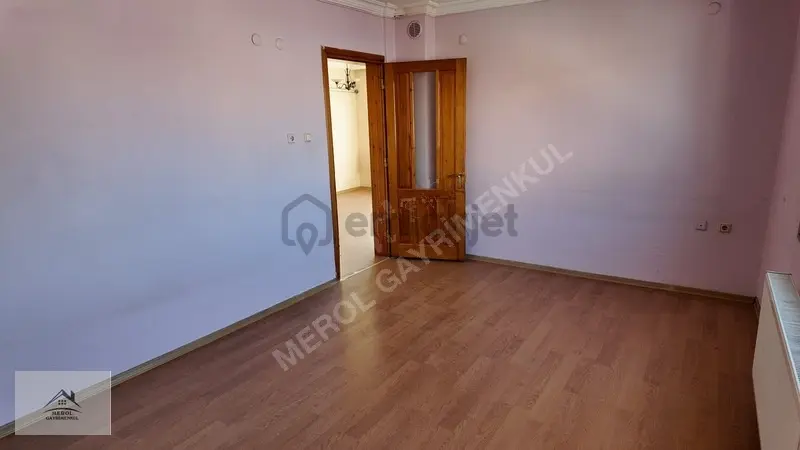 Bornova Barboras 'da Kiralık Doğalgazlı 2+1 Daire - 20
