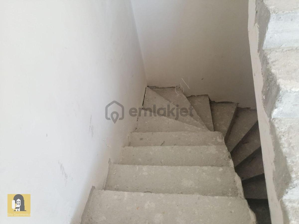 Ankara Gölbaşı Hacılarda Göl Manzaralı Satılık Villa - 12