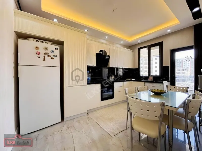 ***ilke Emlaktan Kiralık 2+1 Lüks Daire*** - 4