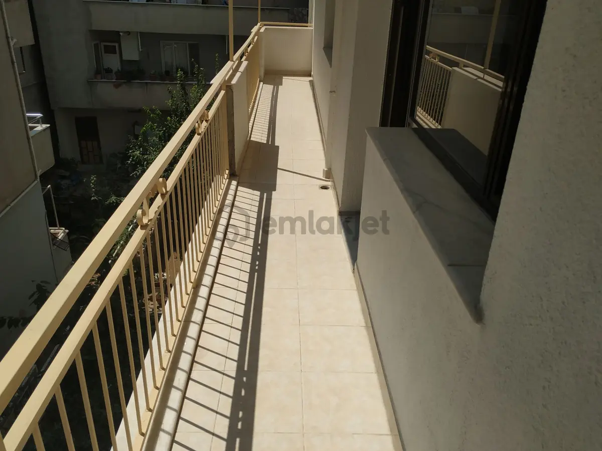 Vatan Caddesi Üzerinde Geniş Ferah Kiralık 3+1 Daire - 12
