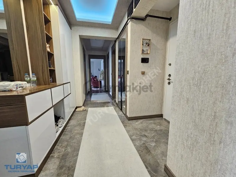 Mecidiye Kızlarpınarı Cadde Üzeri Hk Prestij 3+1 Site Daire - 17
