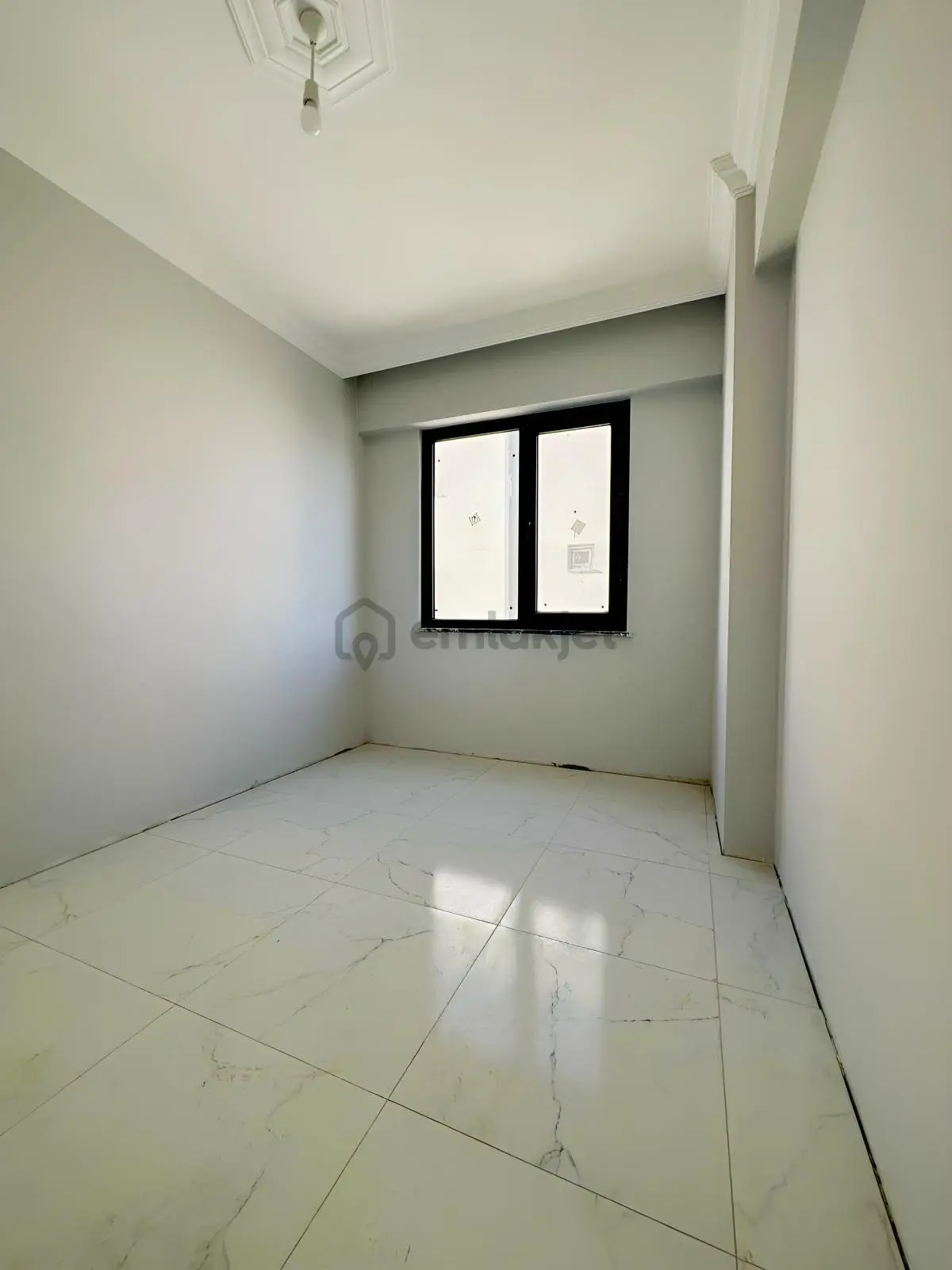 Benimevim'den Üniversiteye Yakın 1/1 Daire - 3