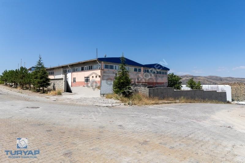 Satılık Fabrika Ve 9,313 M2 Arsası - 31