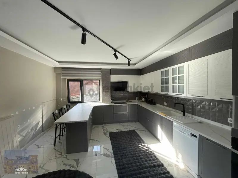 Yaylacık'ta Kiralık 4+2 Tripleks Eşyalı Villa - 6