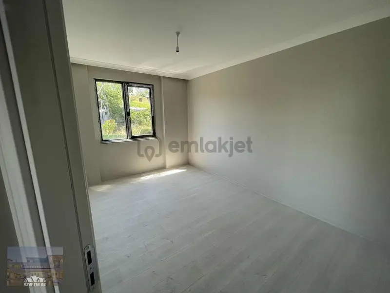Yıldızlı'da Satılık 1+1 Sıfır Daire - 4