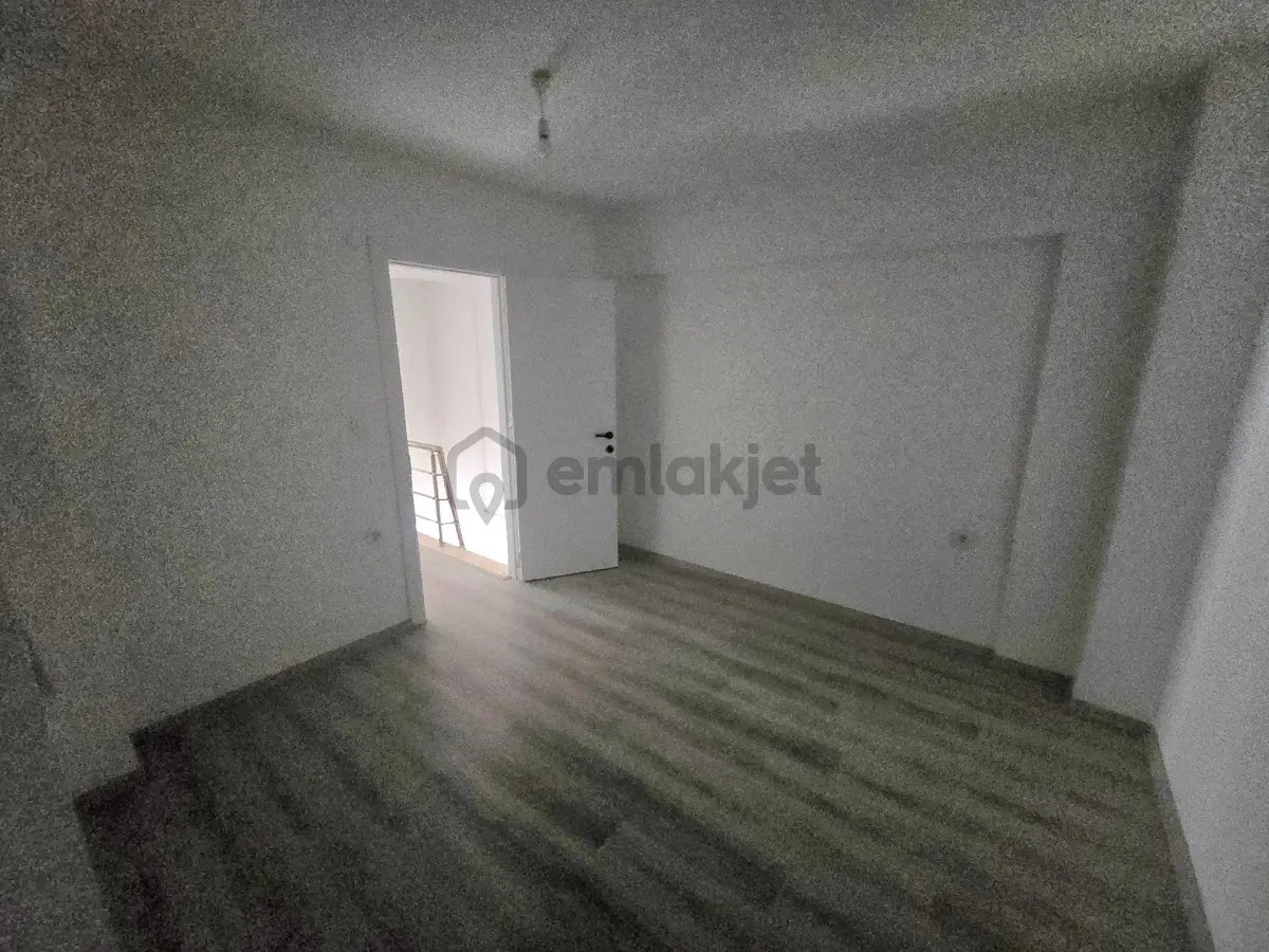 Marmaris Merkezde Tadilatlı 2+1 Dubleks Daire - 6