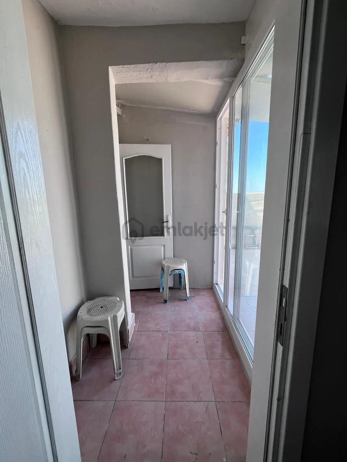 Anadolu Mahallesinde Çift Balkonlu 3+1 Kiralık Daire - 27