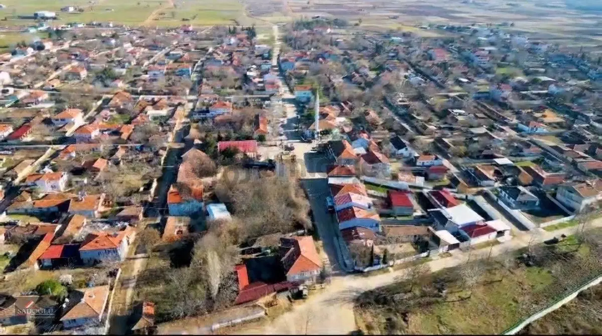 Sütlüçe Köyün'de 2.542 M2 Satılık - 6
