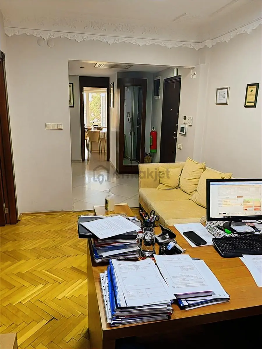 Konyaaltı Caddesi Eşyalı 3+1 Kiralık Daire - 21
