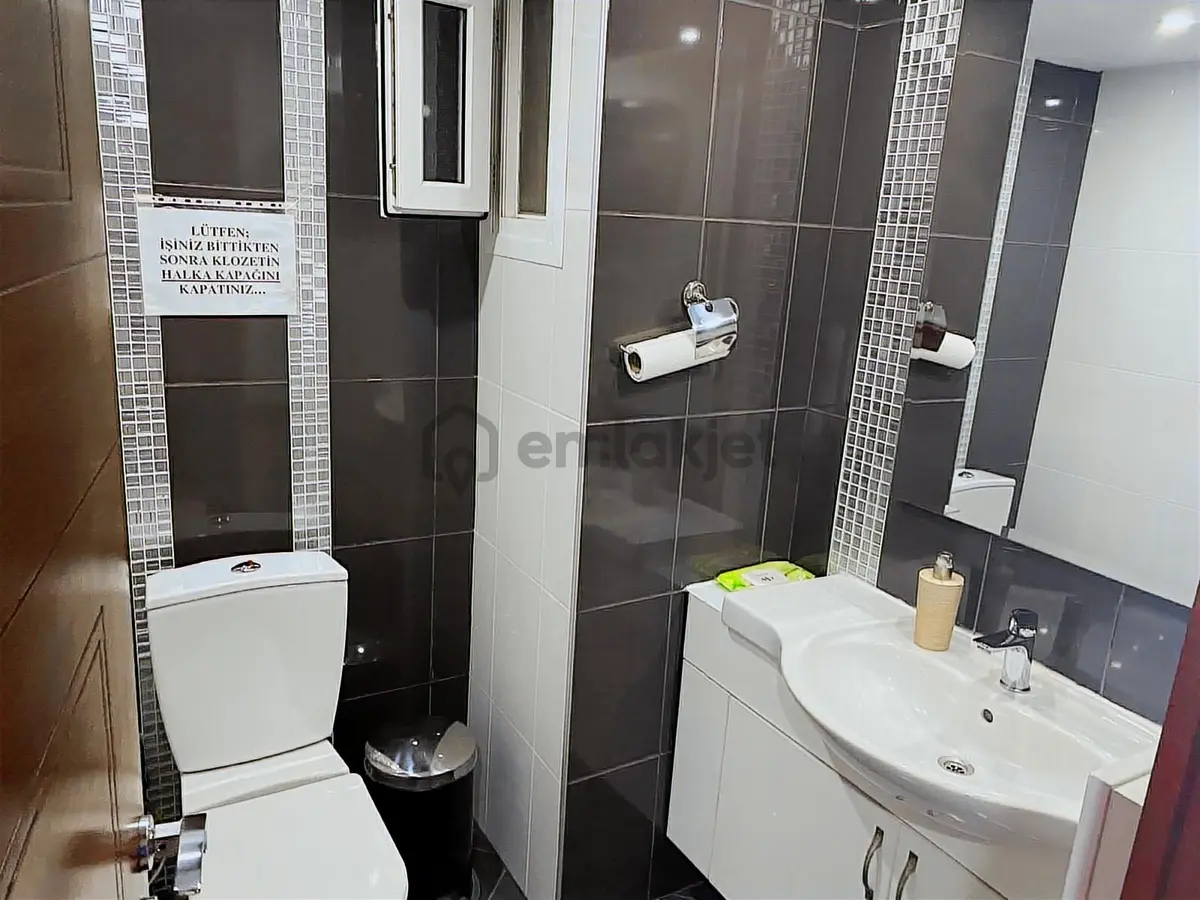 Konyaaltı Caddesi Eşyalı 3+1 Kiralık Daire - 6