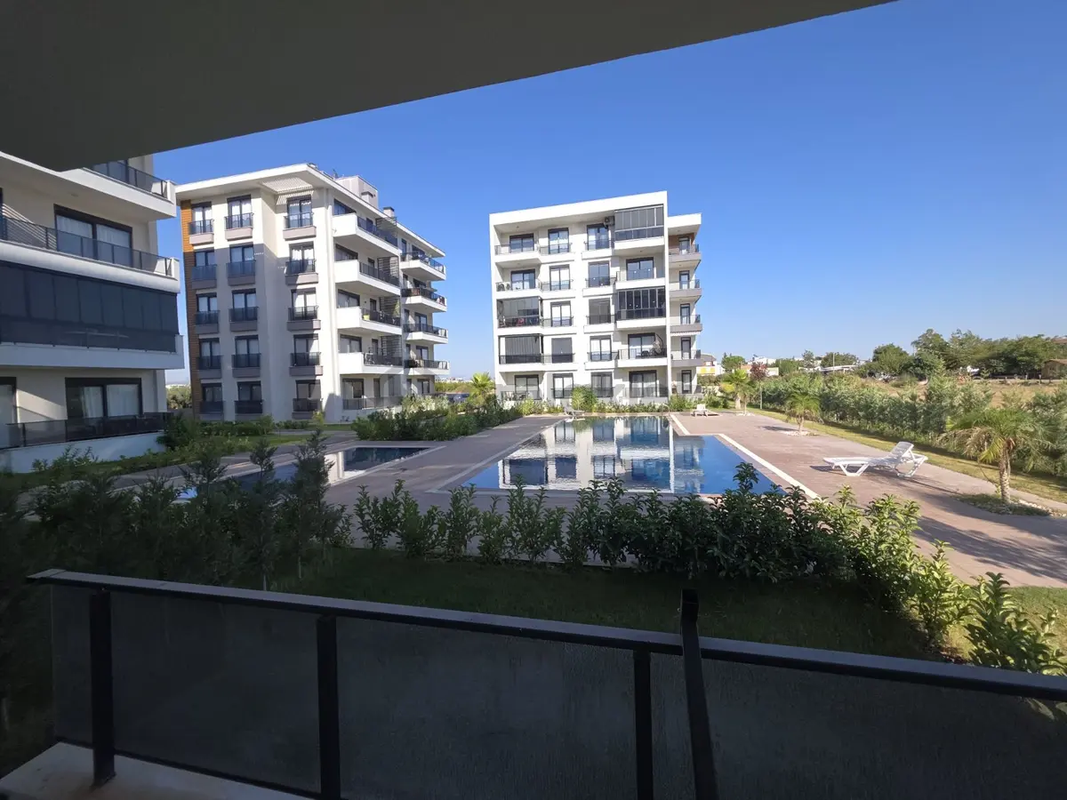 Eşyalı 2+1 / Havuz Manzaralı / Bahçeli - 16