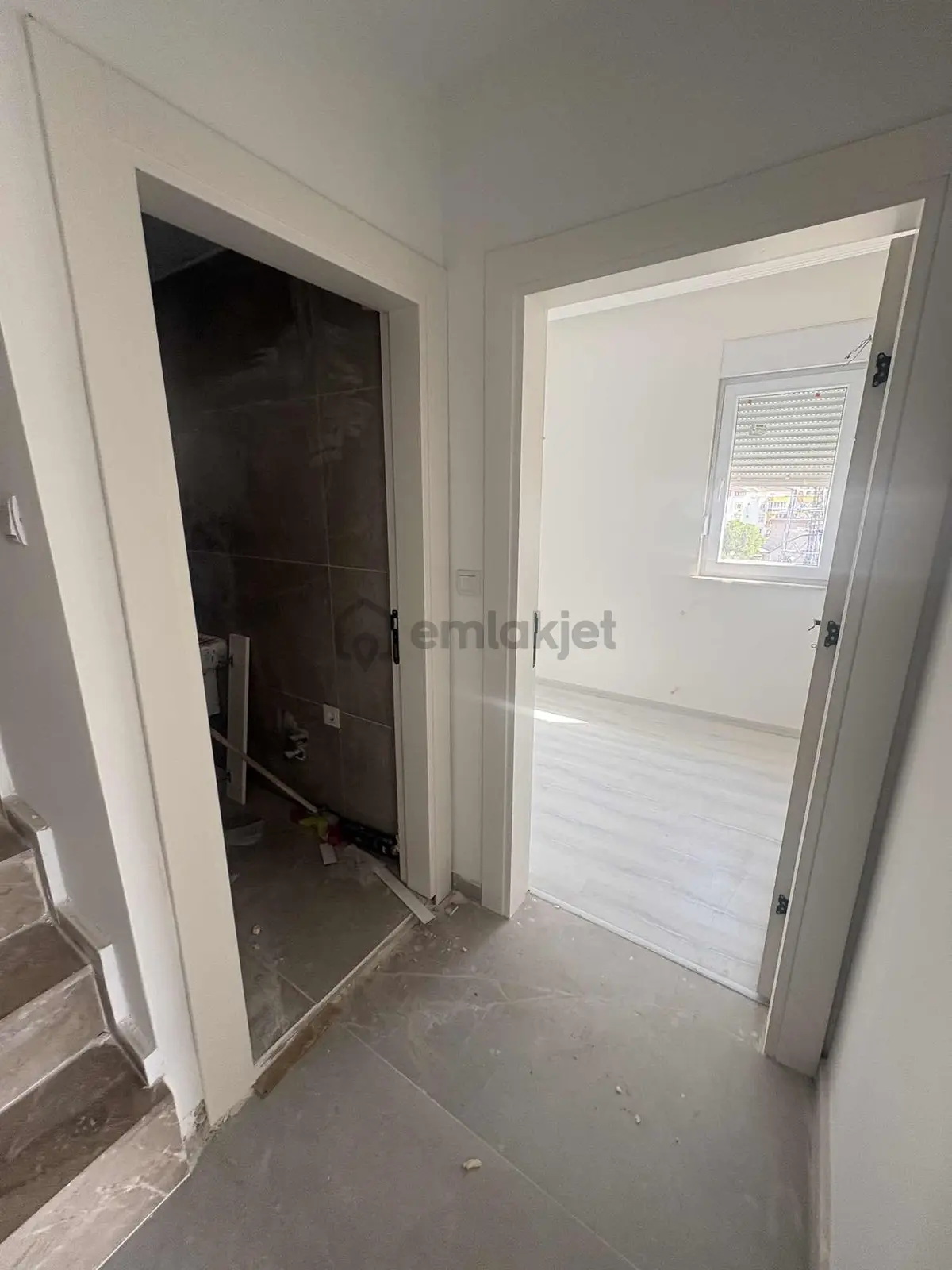 Döşemealtıı'nda Merkezi Konumda Dubleks Daire - 23
