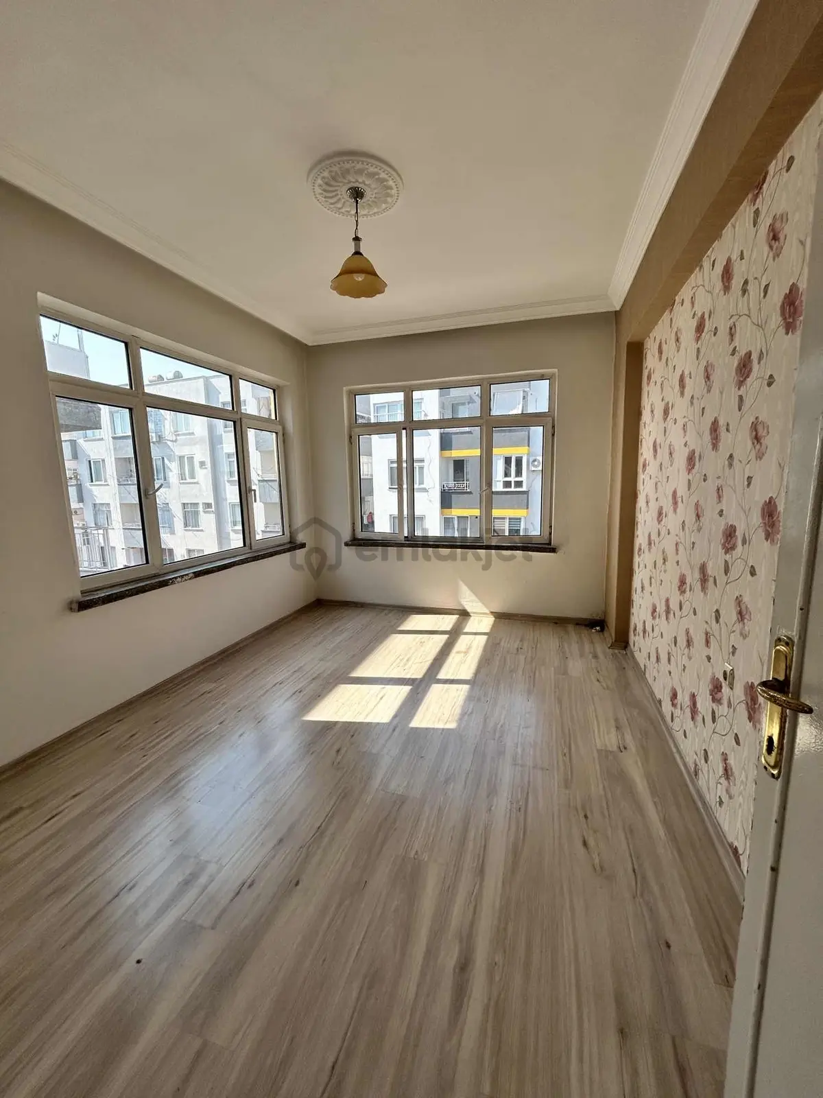 Pirireiste Kiralık 3+1 - 17