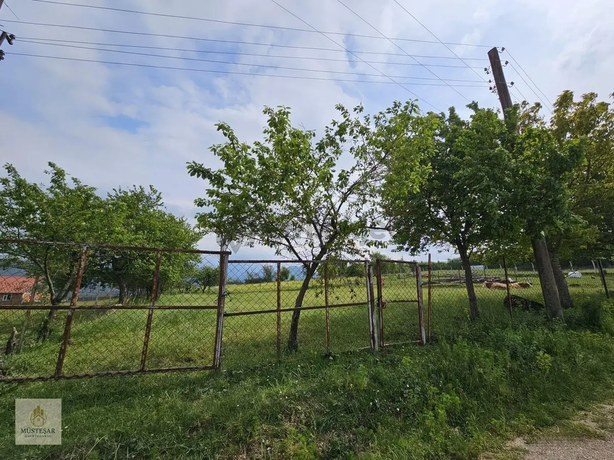 Yenisefa Köyünde İmarlı Köy İçi Arsa - 9