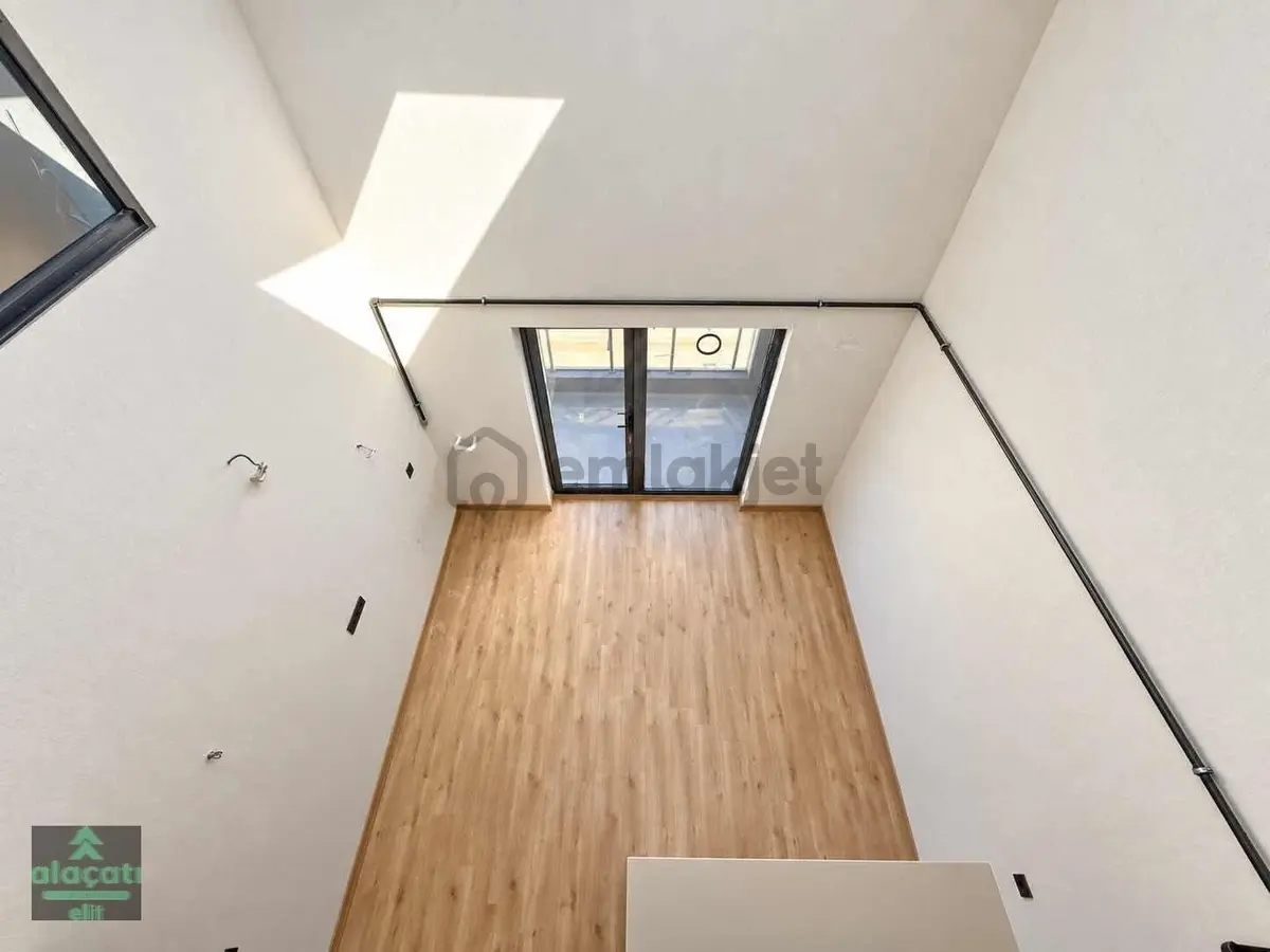 Özel Tasarım Stüdyo Boşluklu Loft | Sky Window'lu 2+1 - 22